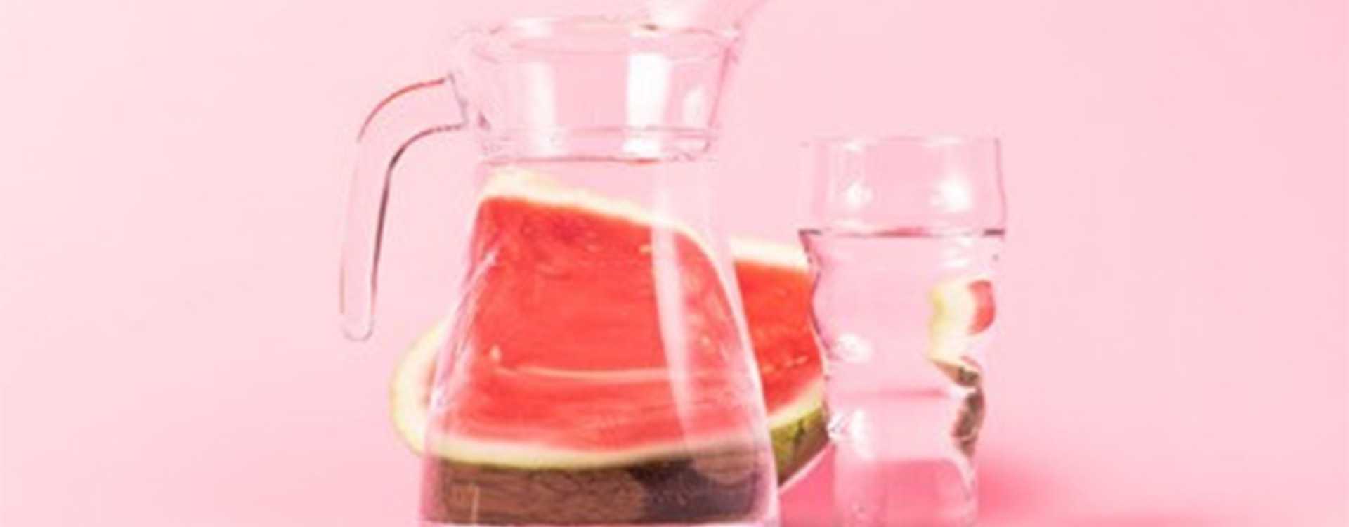 What is the purpose of a draining product and when should it be taken?