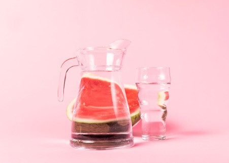 What is the purpose of a draining product and when should it be taken?